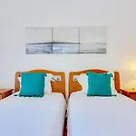 Melias, 2 Quartos E Piscina, Apartment Vilamoura